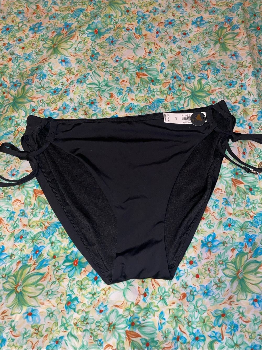 Black & gold Victoria’s Secret bikini bottoms (L)(nwt)